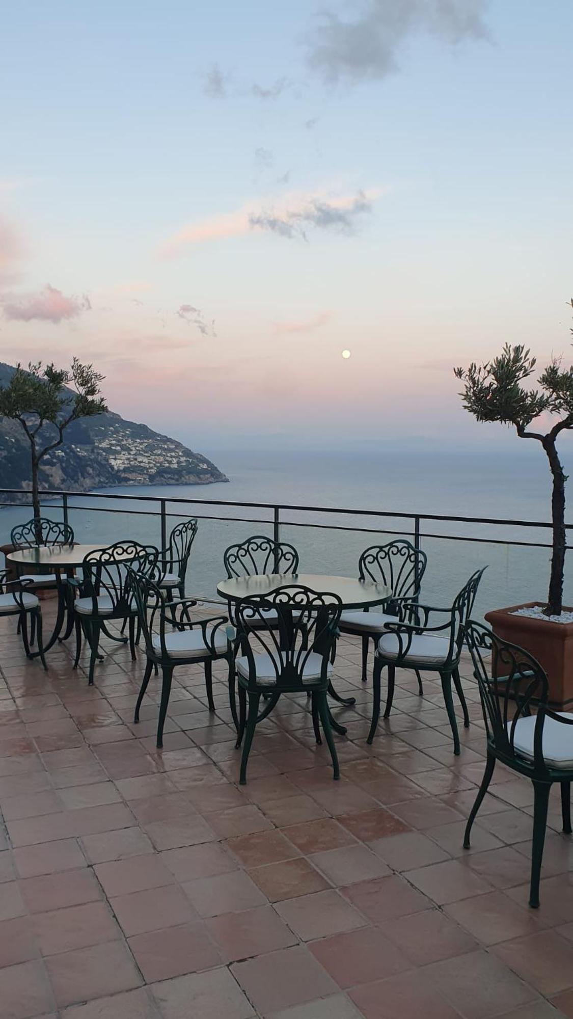 Hotel Le Agavi Positano Esterno foto