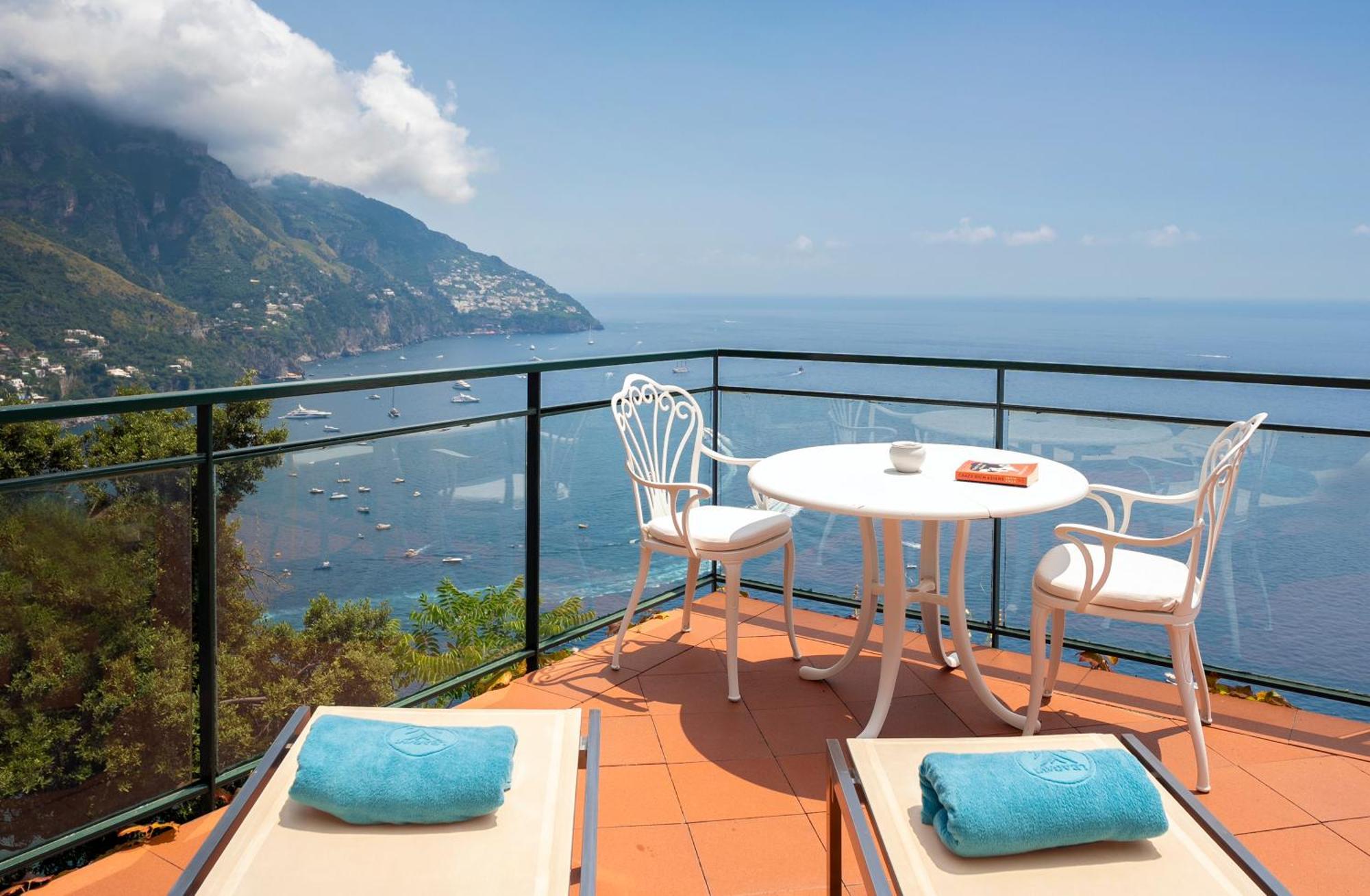 Hotel Le Agavi Positano Esterno foto