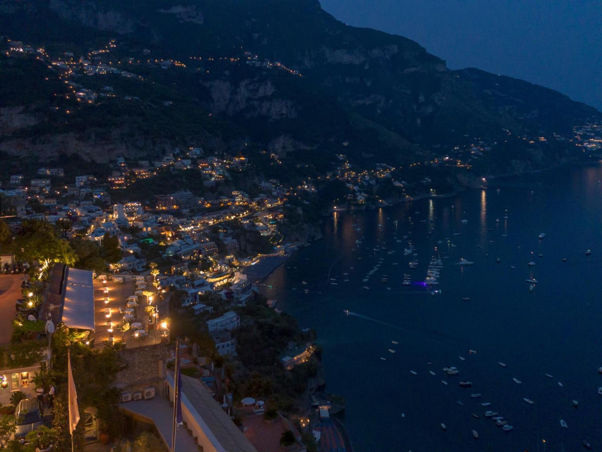 Hotel Le Agavi Positano Esterno foto