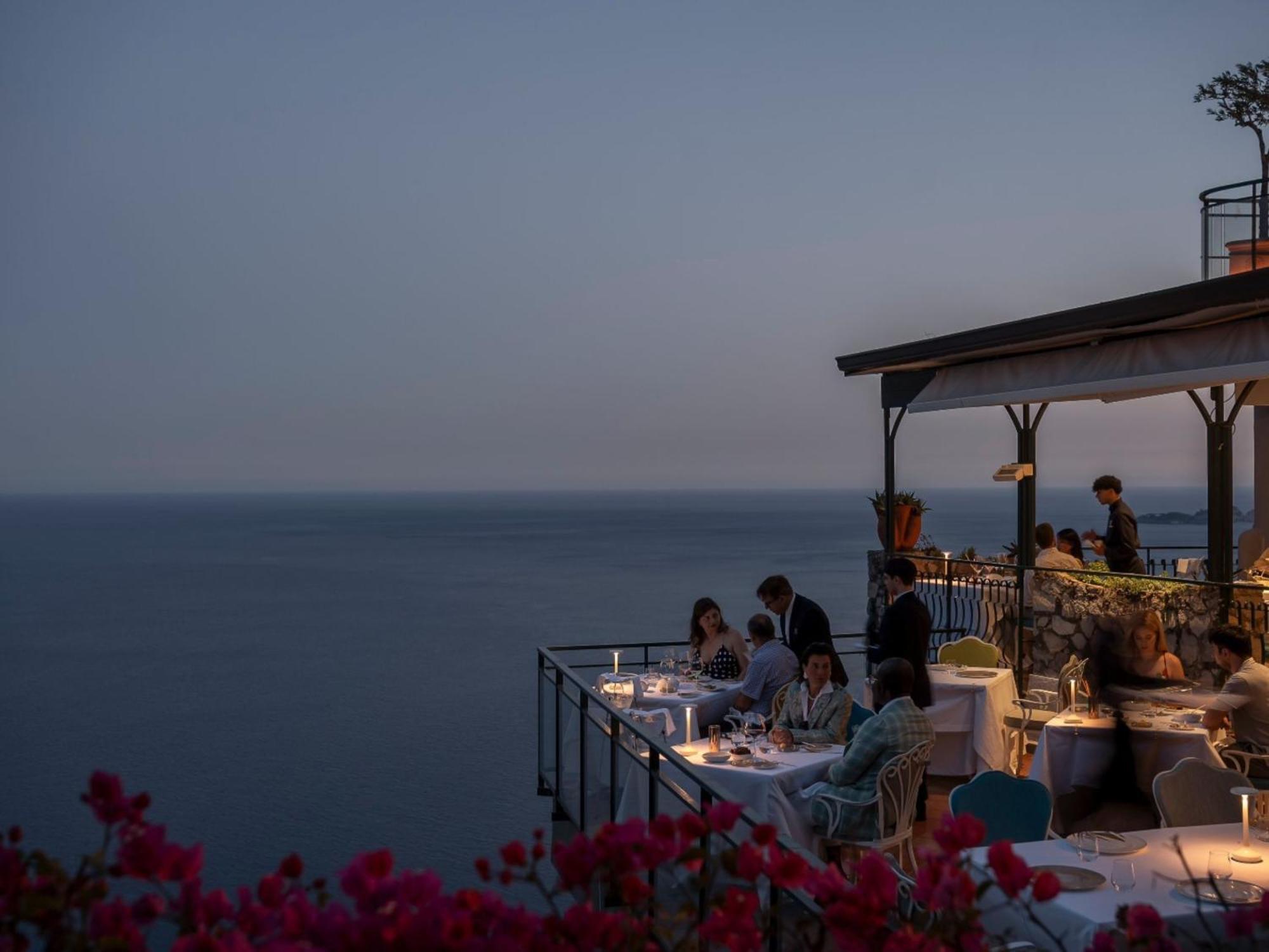 Hotel Le Agavi Positano Esterno foto