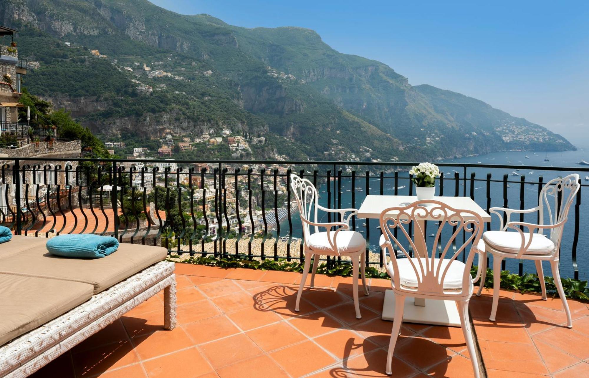 Hotel Le Agavi Positano Esterno foto