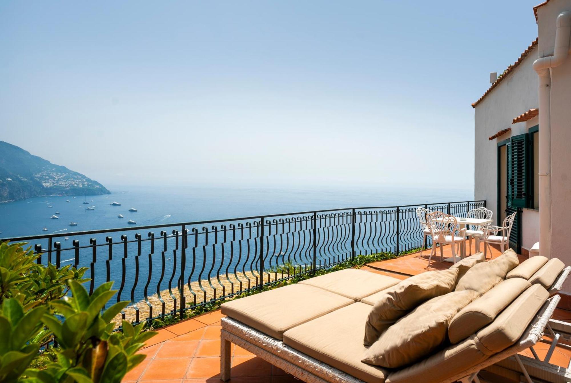 Hotel Le Agavi Positano Esterno foto
