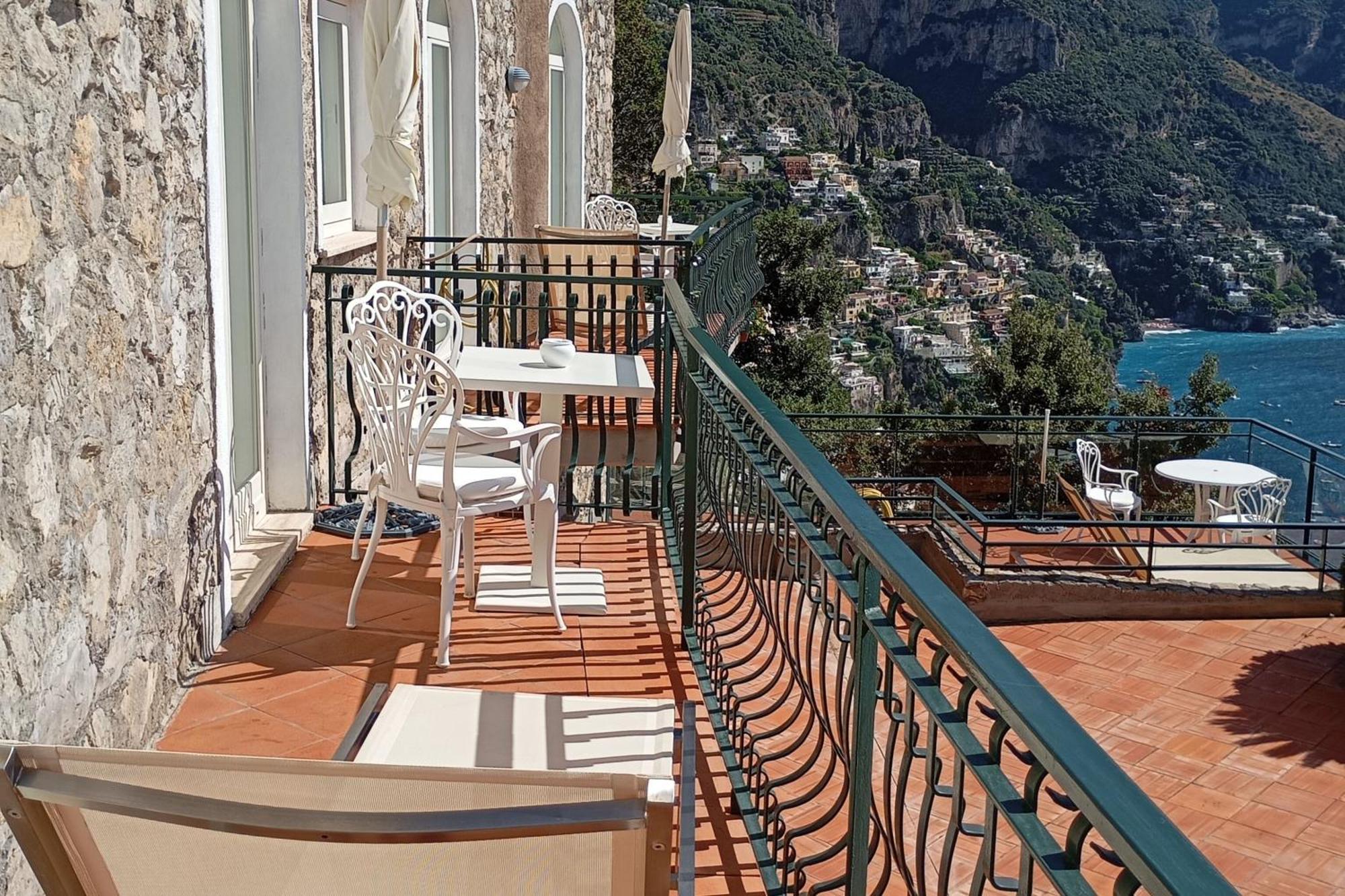 Hotel Le Agavi Positano Esterno foto